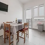 Realkasa Fiera District Flat דירה