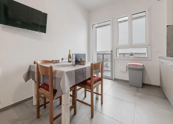 Realkasa Fiera District Flat 아파트