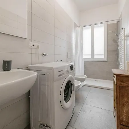 Realkasa Fiera District Flat * Bologna