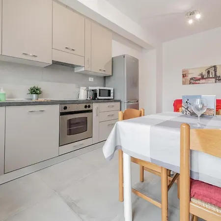 Realkasa Fiera District Flat * Bologna