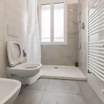 Realkasa Fiera District Flat * Bologna